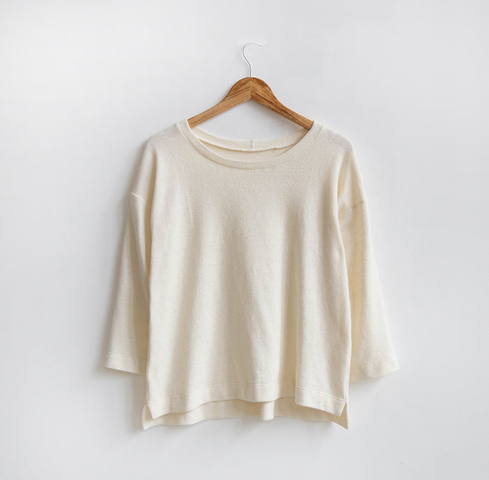 Hemlock Variation 01: Split Hem Sweater