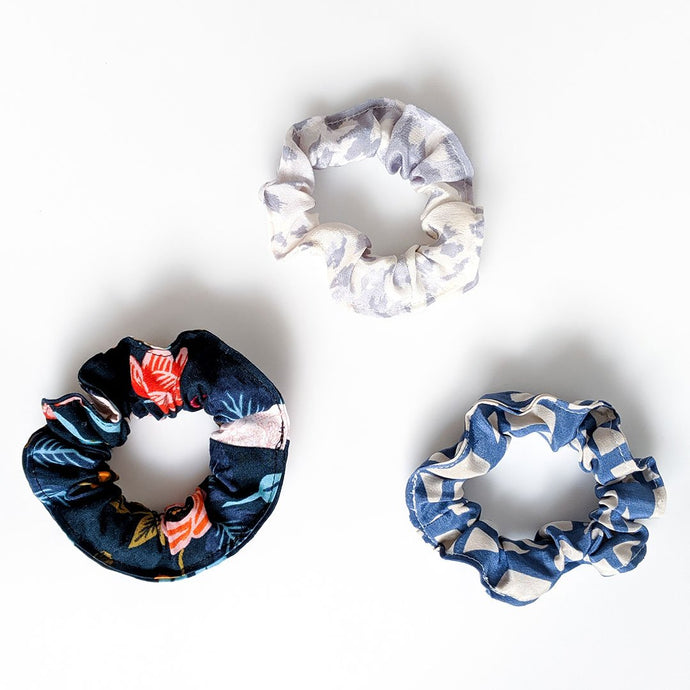 Fabric Scrap-Busting Series: Scrunchies and Hair Bows