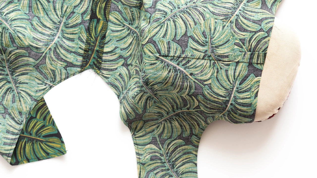Hadley front bodice in palm leaf print showing stitched center front seam and bust darts with staystitched neckline