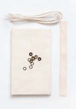 Load image into Gallery viewer, Field Bag Pre-Cut Fabric &amp; Notion Kit