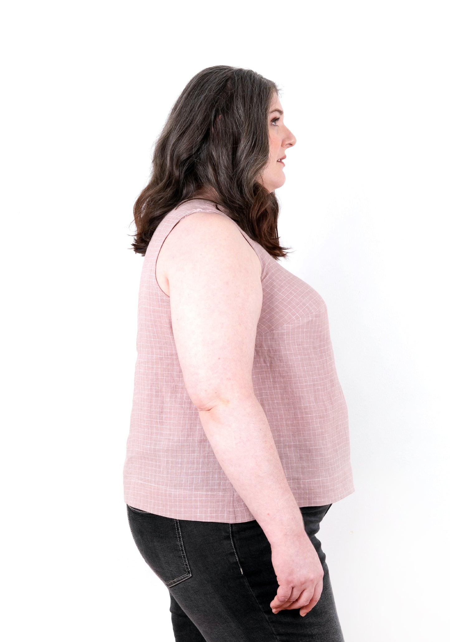 Profile view of Willow Tank showing armhole and side seam shaping.